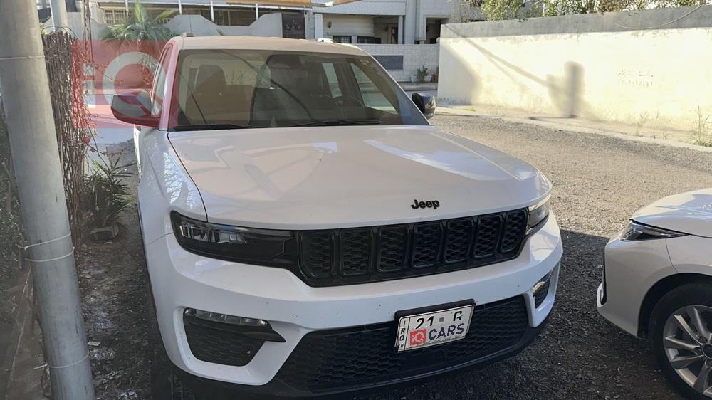 جيب جراند شيروكي